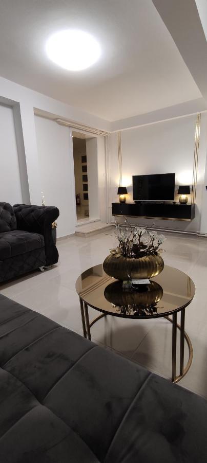 Vila Dzan SJJ Exteriér fotografie