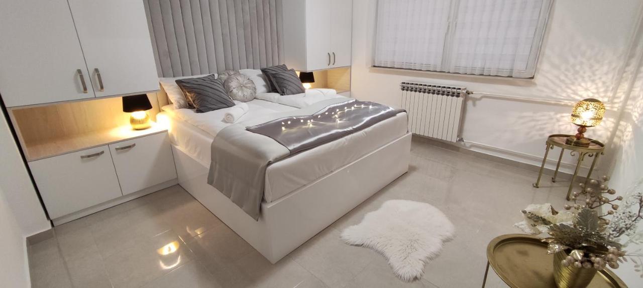 Vila Dzan SJJ Exteriér fotografie